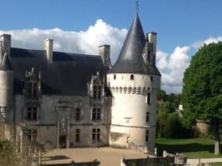 Chateau De Crazannes Exterior foto